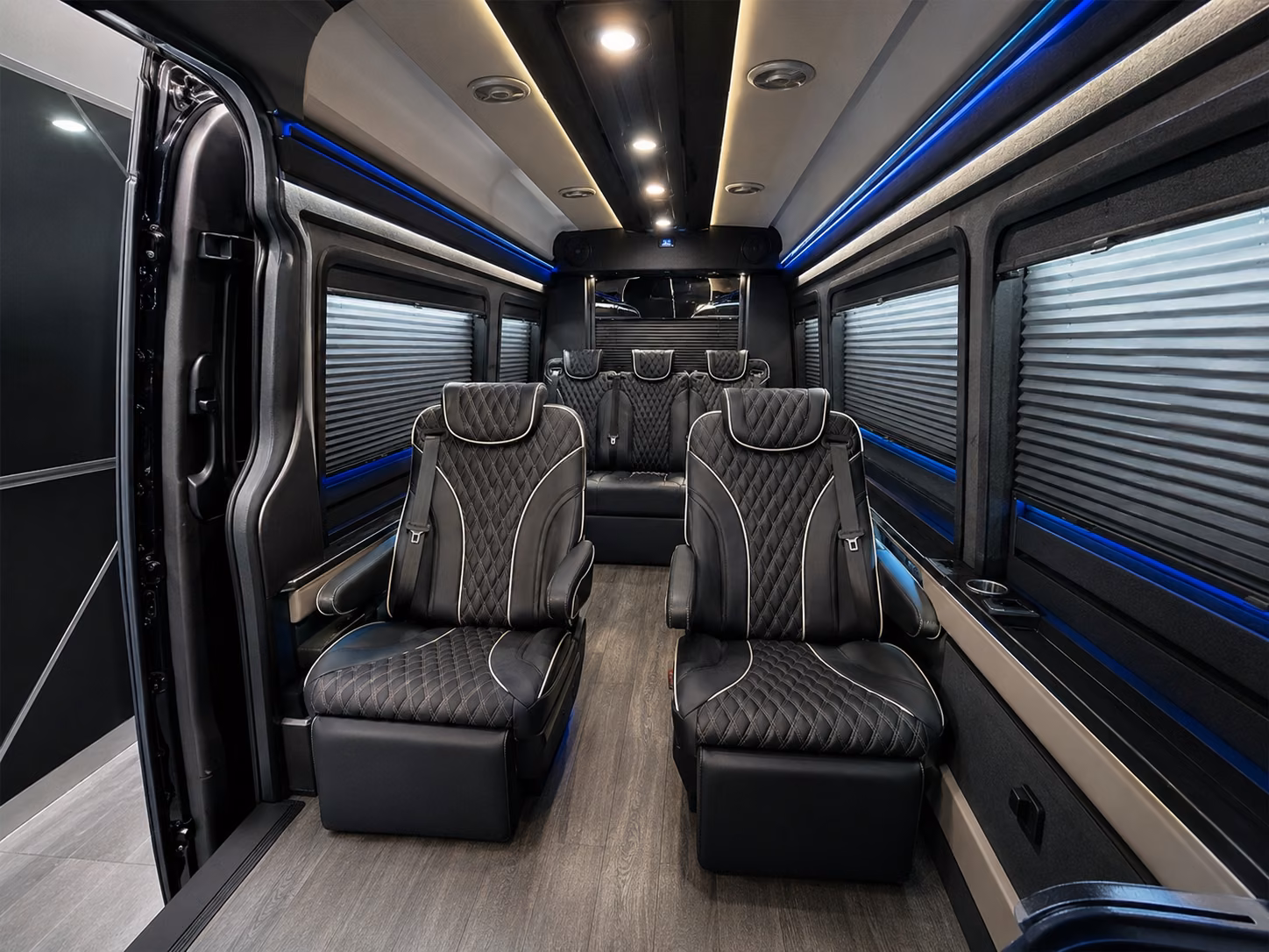 corporate group airport shuttles along the us 101 peninsula corridor