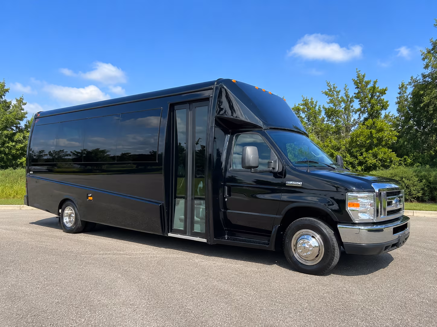east bay field trip bus rentals for san mateo schools