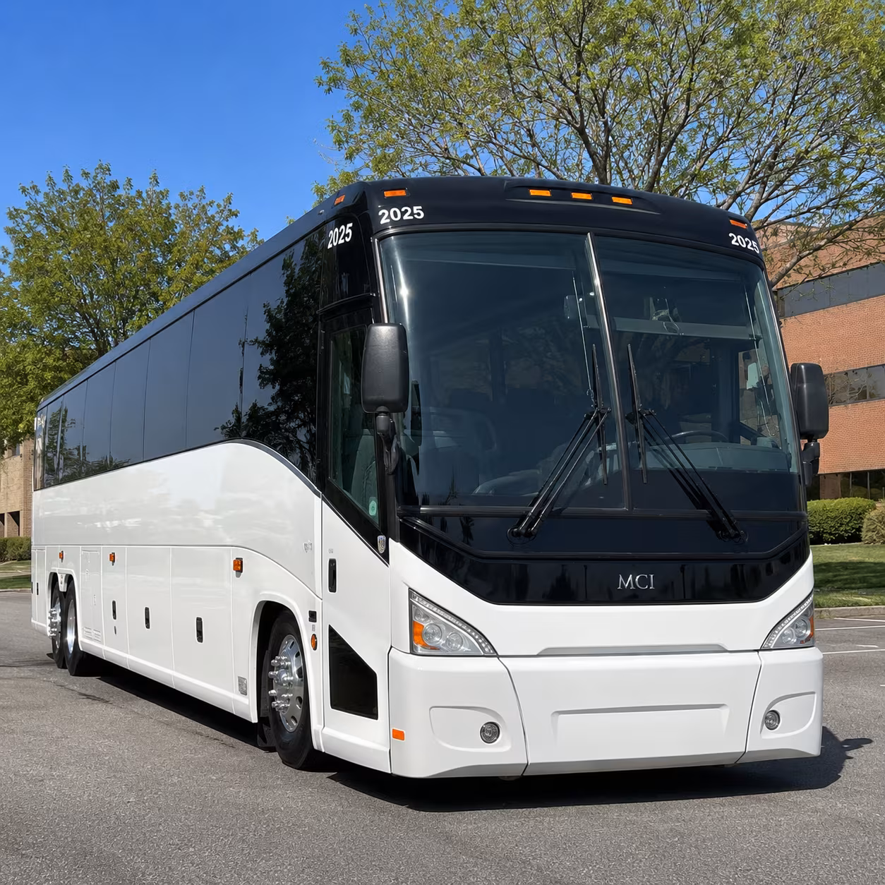 employee shuttle buses along the us 101 and sr 92 corridors