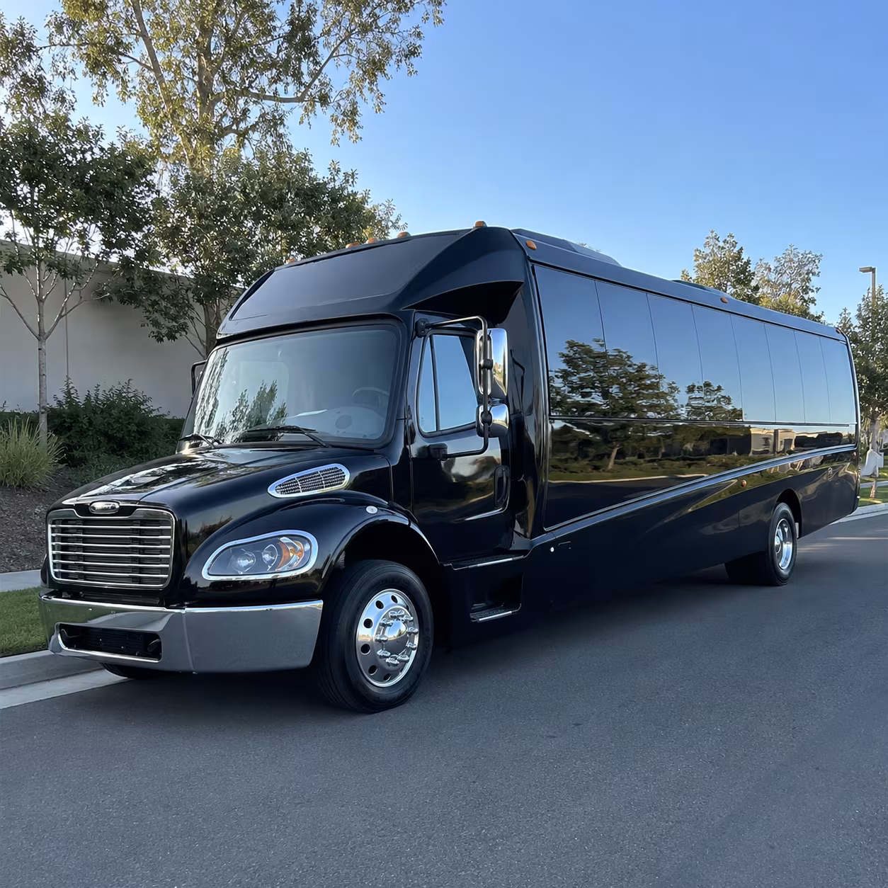 san mateo 20 passenger minibus