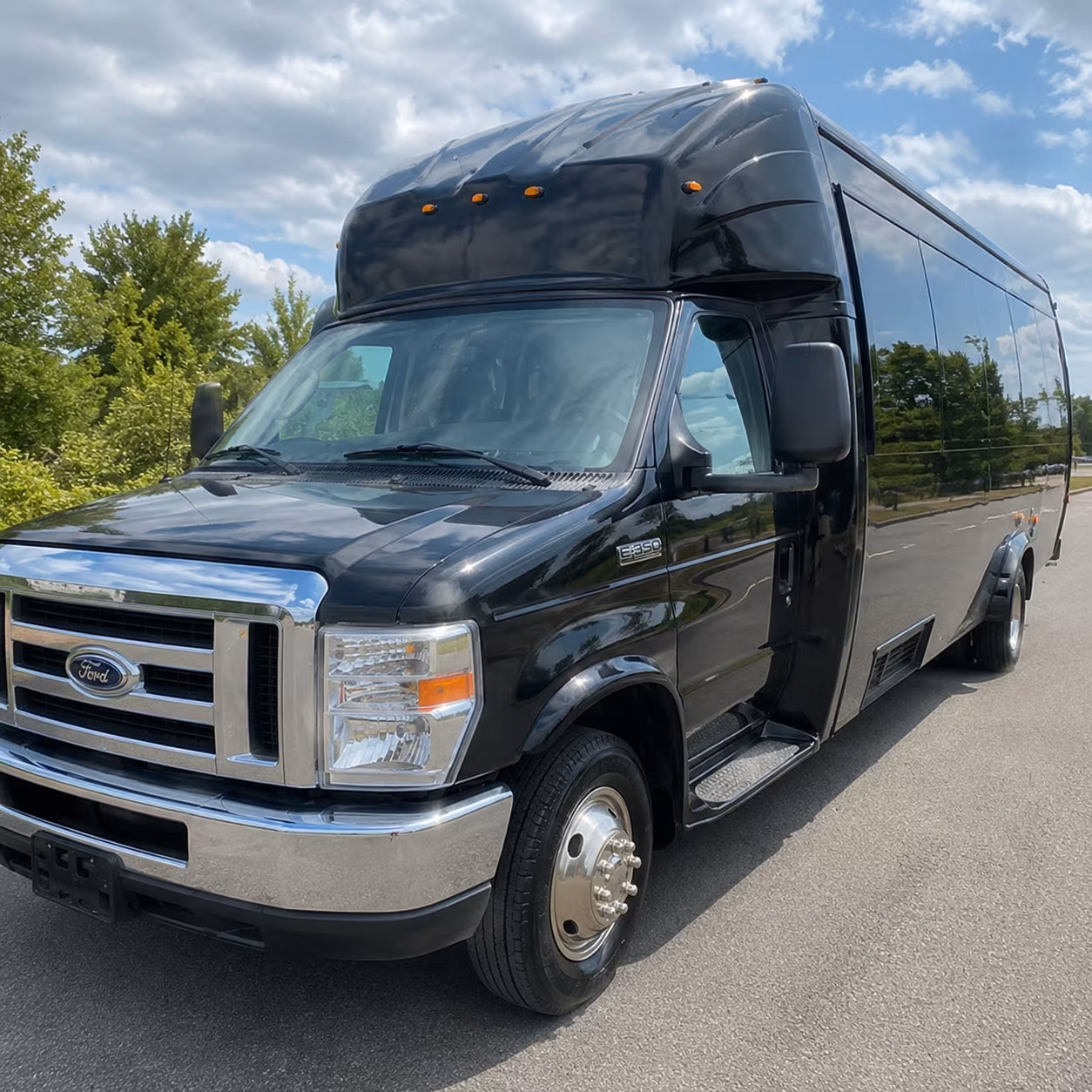 san mateo new years eve party bus rental