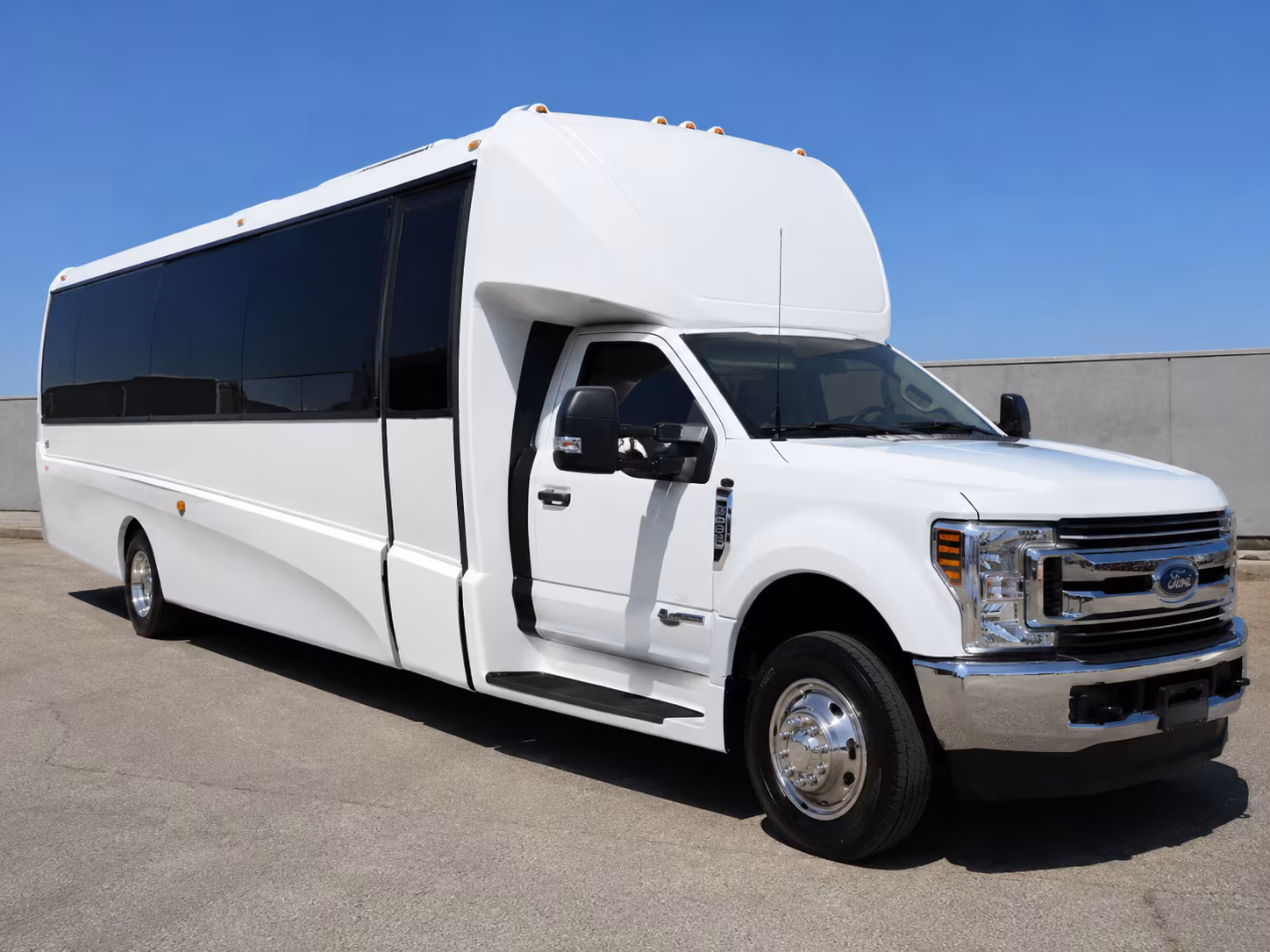 wedding and celebration buses for san mateo events